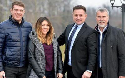 Radnici imaju 3000 eura plaću, dobivaju dodatke za terenski rad, božićnice, uskrsnice…